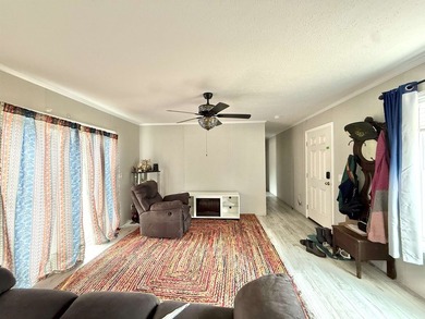 Live the lake life in this 2023 manufactured home just steps - photo 8