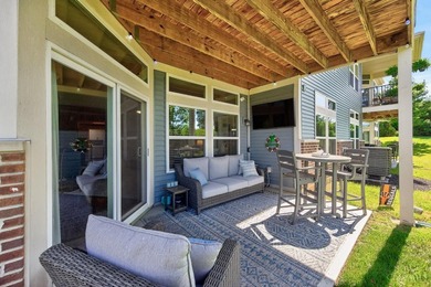 Experience luxury, comfort, & convenience in this stunning - photo 39