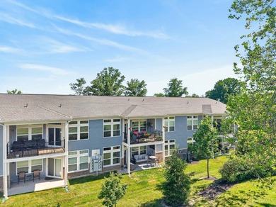 Experience luxury, comfort, & convenience in this stunning - photo 42