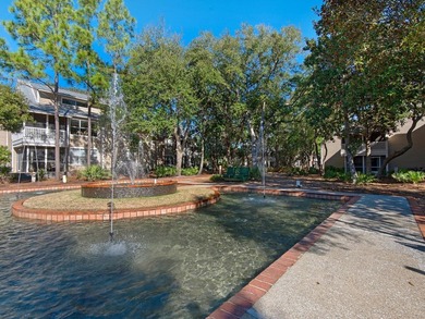 Discover the potential of this 3-bedroom, 3-bath condo located - photo 43