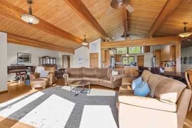 Discover custom living with breathtaking panoramic views of Lake - photo 14