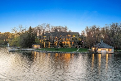 Lake Home For Sale in Oconomowoc, Wisconsin