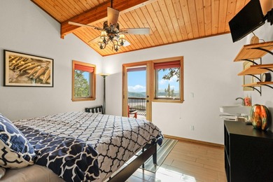 Discover custom living with breathtaking panoramic views of Lake - photo 42