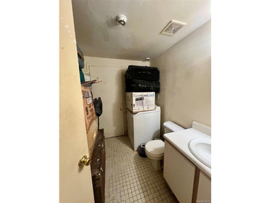 The property at 466 E 179th St, Bronx, NY 10457-3202 is a DUPLEX - photo 7
