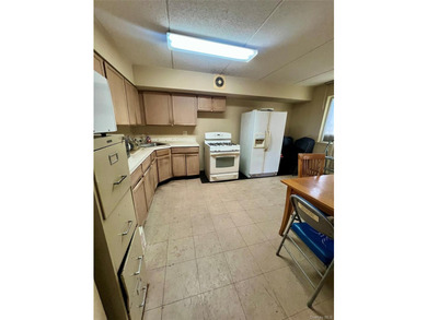 The property at 466 E 179th St, Bronx, NY 10457-3202 is a DUPLEX - photo 9
