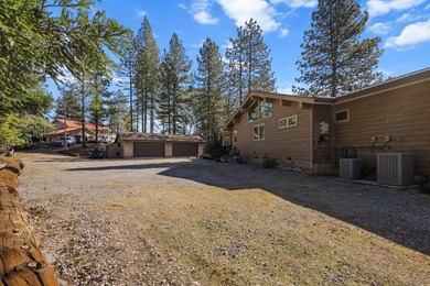 Discover custom living with breathtaking panoramic views of Lake - photo 60