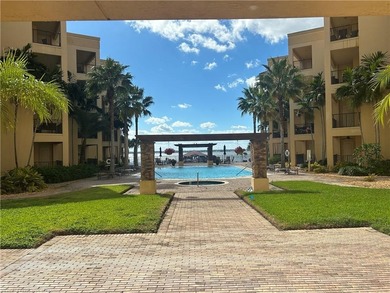 Lake Condo For Sale in Sebring, Florida