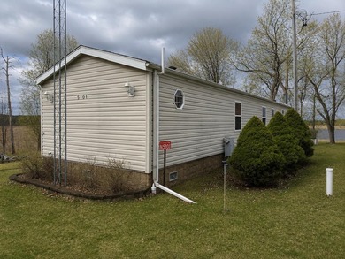 Additional listing photo 1