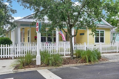The salt air finds you first. Then the shade of a corner lot - photo 3