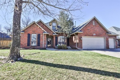 Rivendell Lake Home For Sale in Oklahoma City Oklahoma