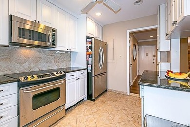 *FEELS LIKE A RANCH HOUSE* 1450 sq.ft. Open Floor Plan Unit - 1 - photo 12