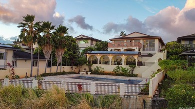 Soak up breathtaking views as you lounge in your own private - photo 1
