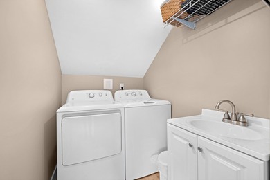 Tucked away at the end of a private street in desirable Pierces - photo 22