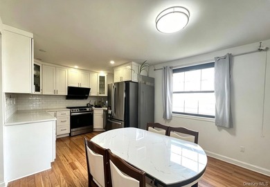 NO INTERVIEW / MOVE IN CONDITION/ Garden-Style 3 Bedroom Coop - photo 1