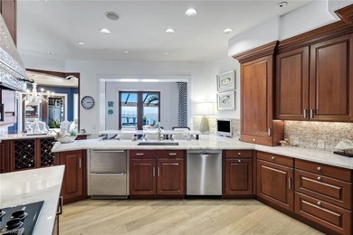 Spectacular residence located on Marco Island's most prestigious - photo 9
