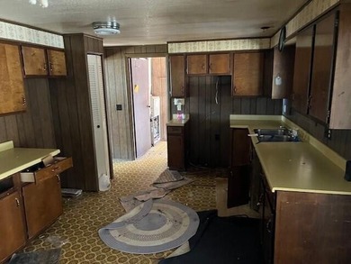 Looking for a home away or a year-round home? Check out this - photo 15