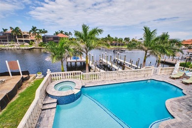 Caloosahatchee River Home For Sale in Cape Coral Florida