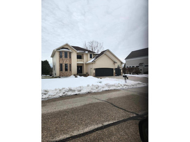 Lake Winnebago Home For Sale in Neenah Wisconsin