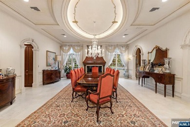 Introducing the Elden Manor - A breathtaking European-inspired - photo 5