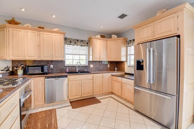 Welcome to your slice of island paradise in Pine Channel Estates - photo 9