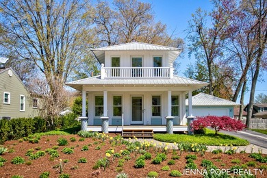 On the market for the very first time, this Spring Lake Cottage - photo 1