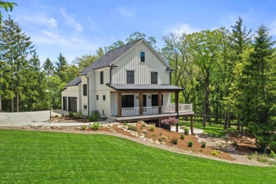 Lake Home For Sale in Mukwonago, Wisconsin