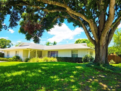 Lake Gatlin Home For Sale in Orlando Florida