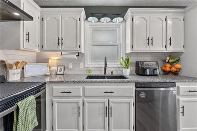 Welcome home to this beautifully updated and impeccably - photo 11