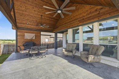 Beautiful 4-bedroom, 2.5-bath home on a spacious half-acre lot - photo 23