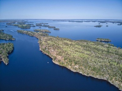 Rainy Lake island with a 20 mile view! 9.5 acres of commercially - photo 25