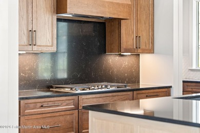Positioned within White Oak Landing, this 5 bedroom, 3 bath lake - photo 34