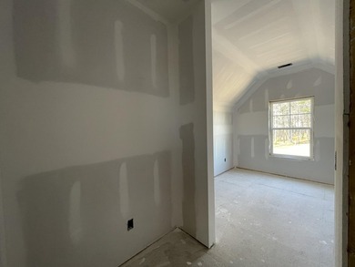 UNDER CONSTRUCTION in Mount Vintage! Hurricane Builders presents - photo 38
