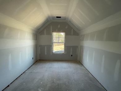UNDER CONSTRUCTION in Mount Vintage! Hurricane Builders presents - photo 39