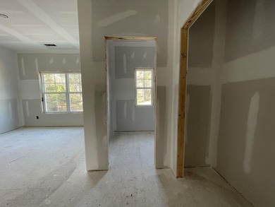 UNDER CONSTRUCTION in Mount Vintage! Hurricane Builders presents - photo 46