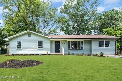 THIS IS IT!!! TOTTALLY REDONE TOP TO BOTTOM!! with a STUNNING - photo 1