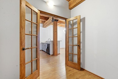 Located on a quiet street in the heart of the North Loop, you - photo 22