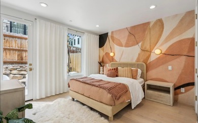 Perfect in Park City. This stunning three-bedroom, 3.5-bath - photo 22