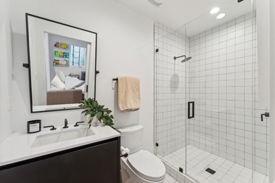 Perfect in Park City. This stunning three-bedroom, 3.5-bath - photo 26