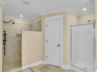 Centrally Located Home w/ Swimming Pool! Hidden Pines - photo 30