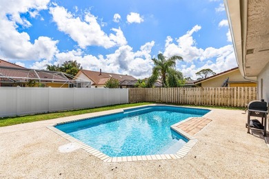 Stunning Modern Home with Heated Pool! Situated in desirable - photo 36