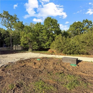 FUN AWAITS YOU at LINN VALLEY LAKES! Snag this amazing corner - photo 6