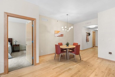 Enjoy the excitement of urban living in the heart of the Mill - photo 16