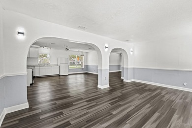 Charming 3-bedroom pool home in a great Port St. Lucie location! - photo 9