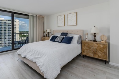 ABSOLUTELY GORGEOUS SUNSETS and panoramic views of the beach - photo 20