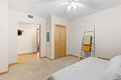 Enjoy the excitement of urban living in the heart of the Mill - photo 25