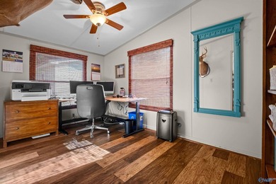 Dream lake home on Lake Neely Henry. This open concept three - photo 29