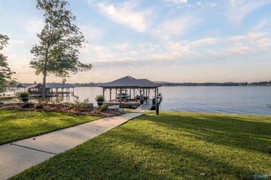 Dream lake home on Lake Neely Henry. This open concept three - photo 38