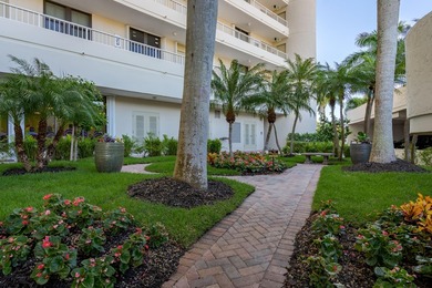 ABSOLUTELY GORGEOUS SUNSETS and panoramic views of the beach - photo 41