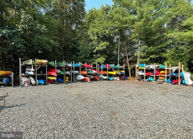 Welcome to 113 NE Isle Dr located in the beautiful, water - photo 49
