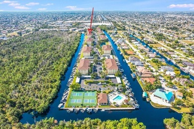 Caloosahatchee River Condo For Sale in Cape Coral Florida